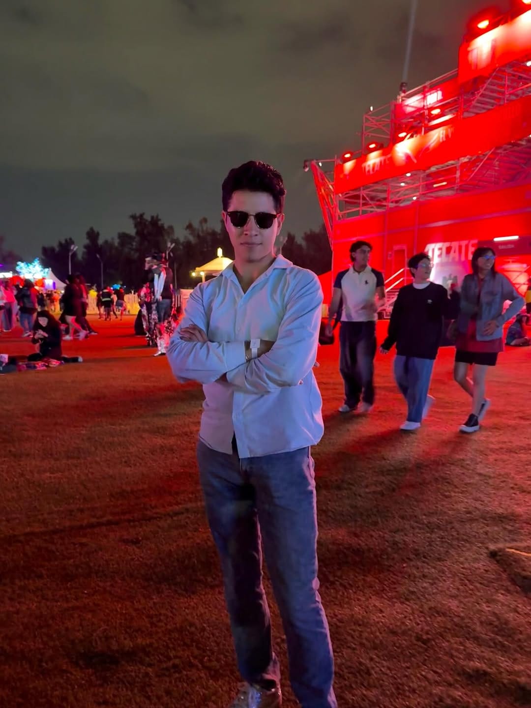 Post 2 by Leonardo Favio on Instagram (carousel)