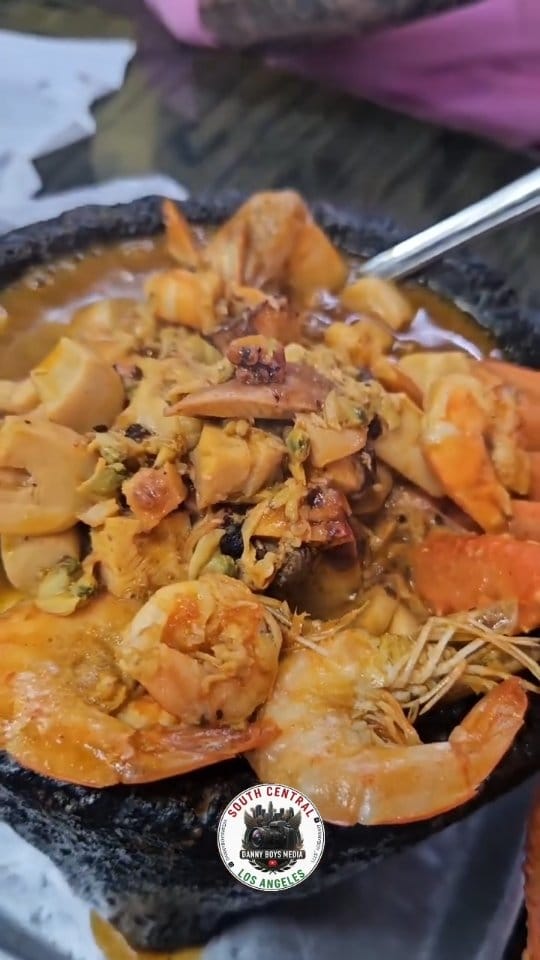Post 9 by Mariscos Mi Lindo Nayarit on Instagram (video)