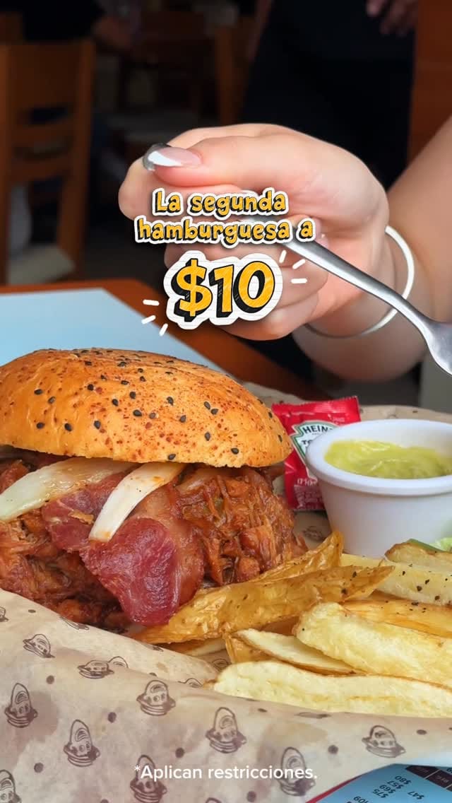 Post 8 by Panamá on Instagram (video)
