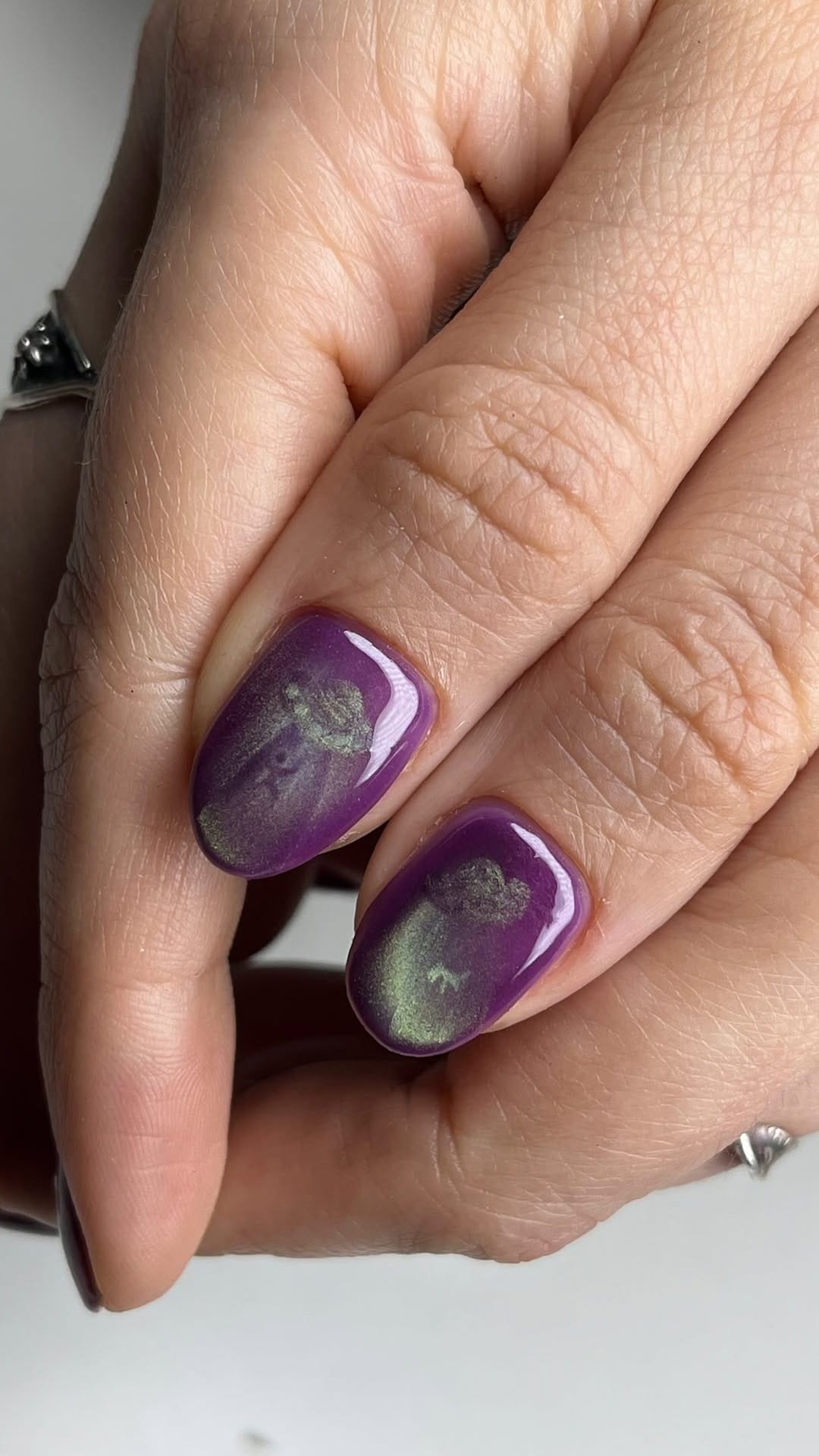 Post 3 by Nail artist 👩🏻‍🎨 Peni on Instagram (video)