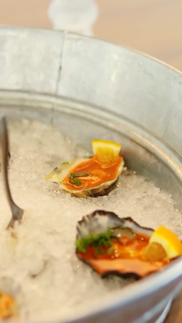 Post 8 by La Barcaza Oyster Bar on Instagram (video)