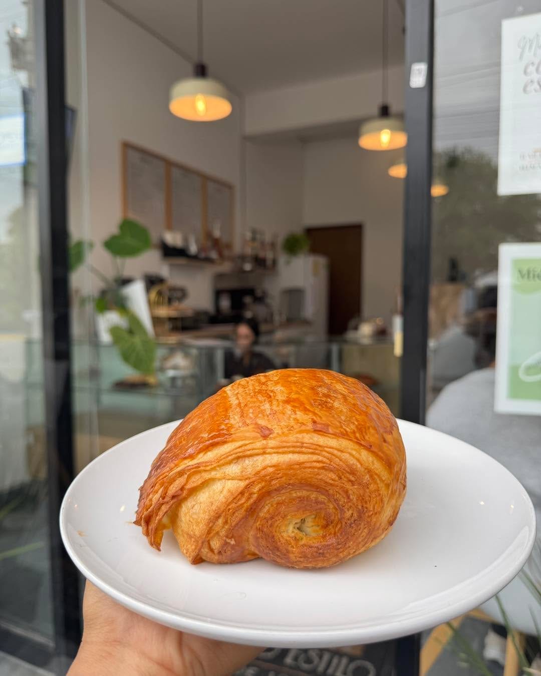 Post 6 by El Viejo Estilo - Panaderia on Instagram (image)