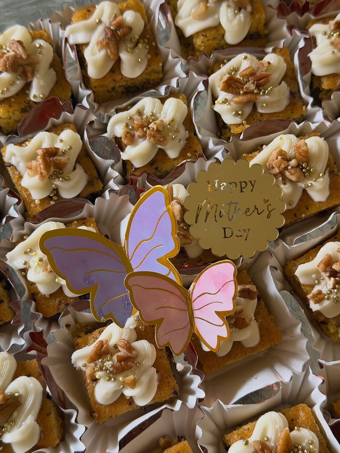 Post 9 by Paloma Sweet Factory on Instagram (carousel)