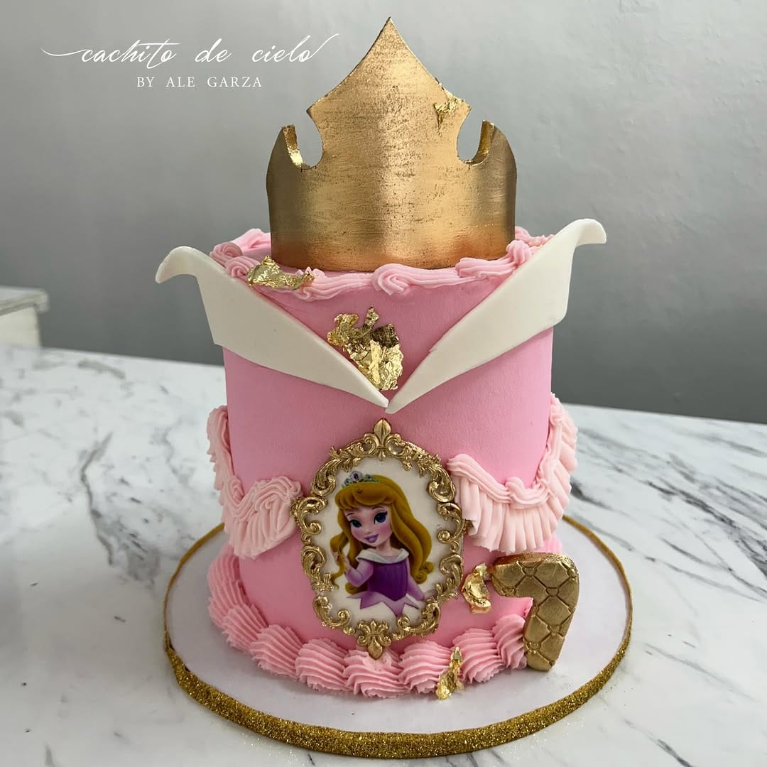 Post 9 by Pasteles creativos en Monterrey✨ on Instagram (image)