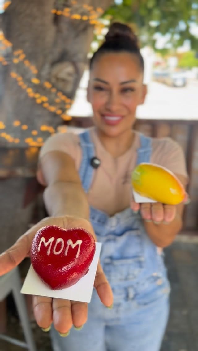 Post 8 by Dulcinea Baking Co on Instagram (video)