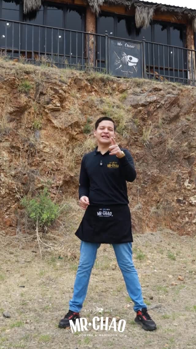 Post 3 by Mr.Chao - Mariscos on Instagram (video)