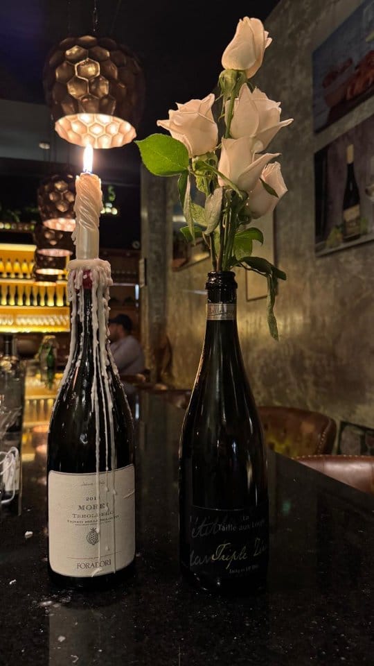 Post 4 by Côt Winehood on Instagram (video)