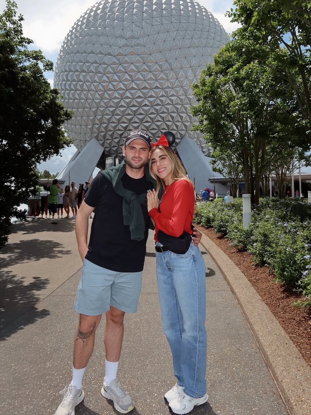 Post 8 by 𝙁𝙚𝙧𝙣𝙖𝙣𝙙𝙖 𝙥𝙪𝙡𝙞𝙙𝙤 on Instagram (carousel)