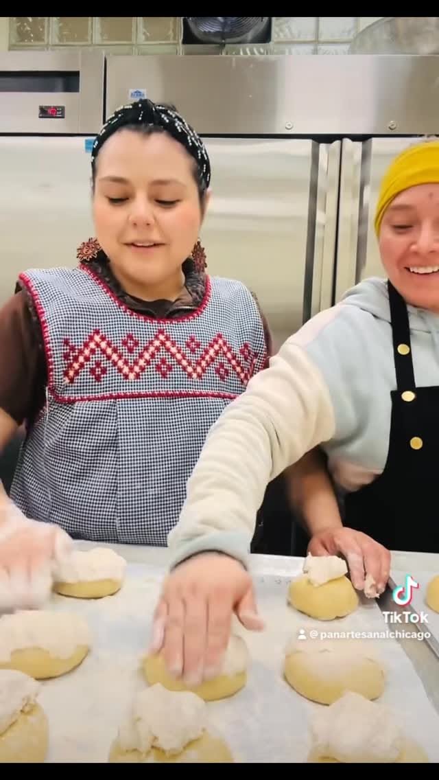 Post 6 by Pan Artesanal Bakery on Instagram (video)