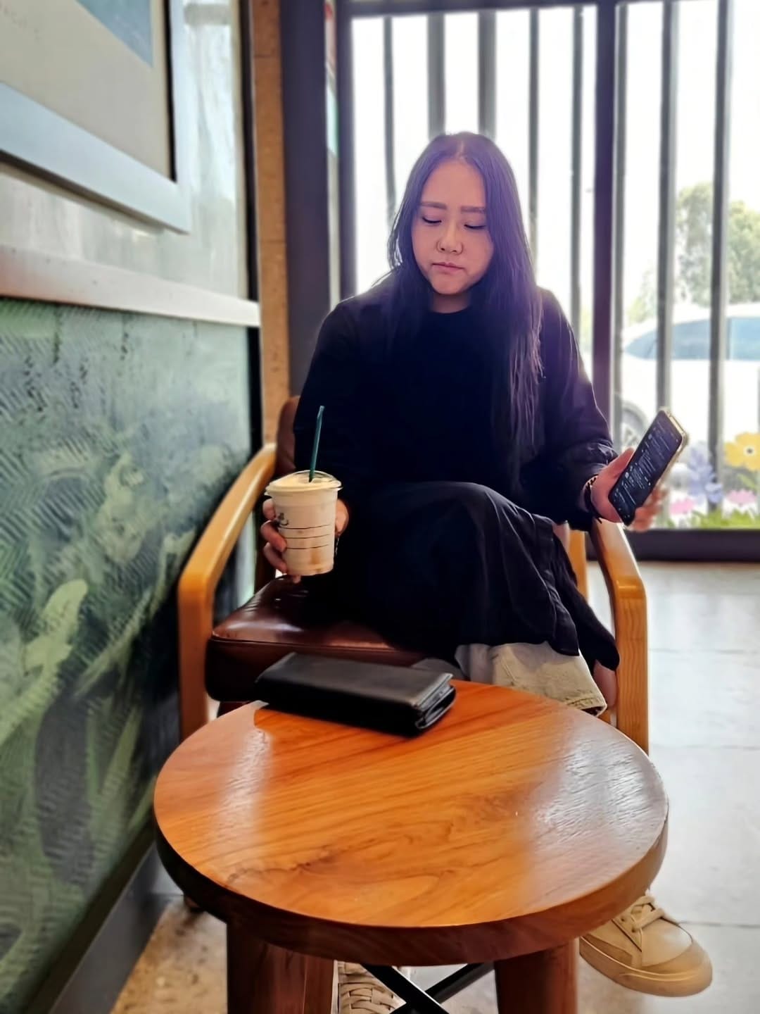 Post 4 by Bonnie 현정 Noh on Instagram (image)