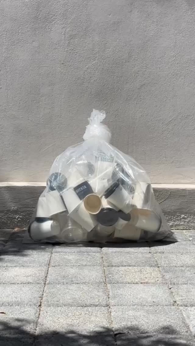 Post 1 by DoceCuarenta Coffee Roasters on Instagram (video)