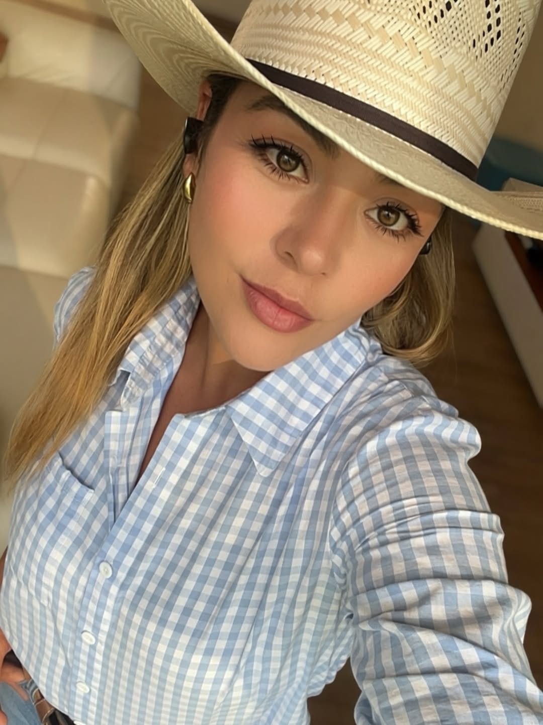 Post 5 by Mariana Vélez 🧿 on Instagram (image)