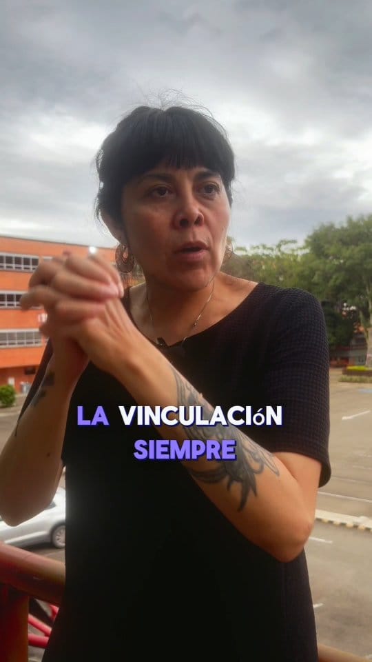 Post 7 by Edith Medina on Instagram (video)