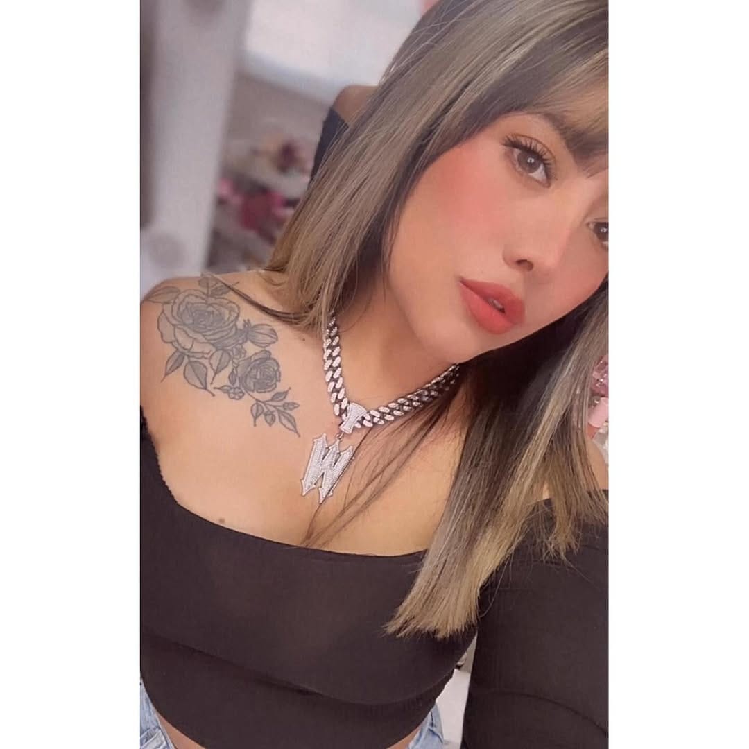 Post 6 by Iliana zarraga on Instagram (image)