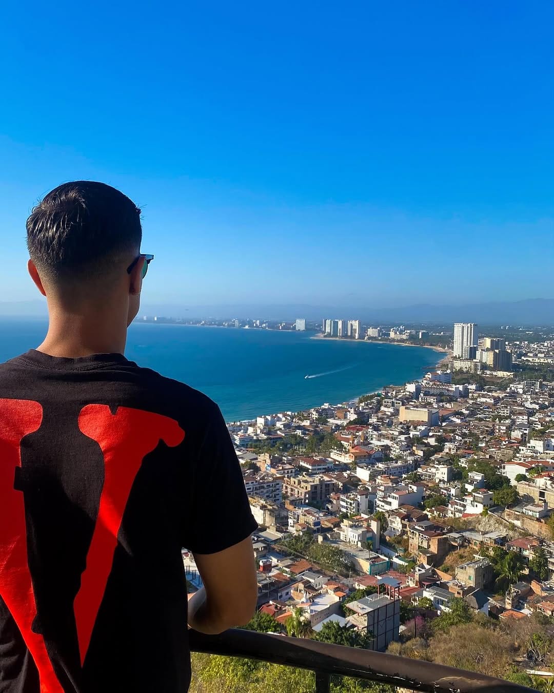 Post 8 by Zach Espitia🇵🇷 on Instagram (image)
