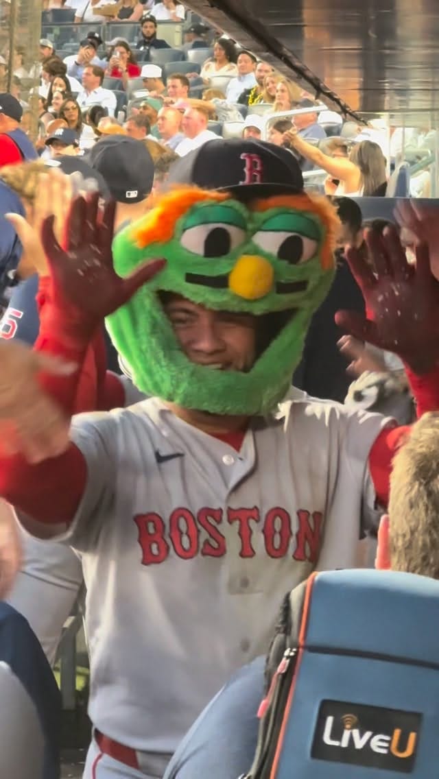 Post 4 by Tom Caron on Instagram (video)