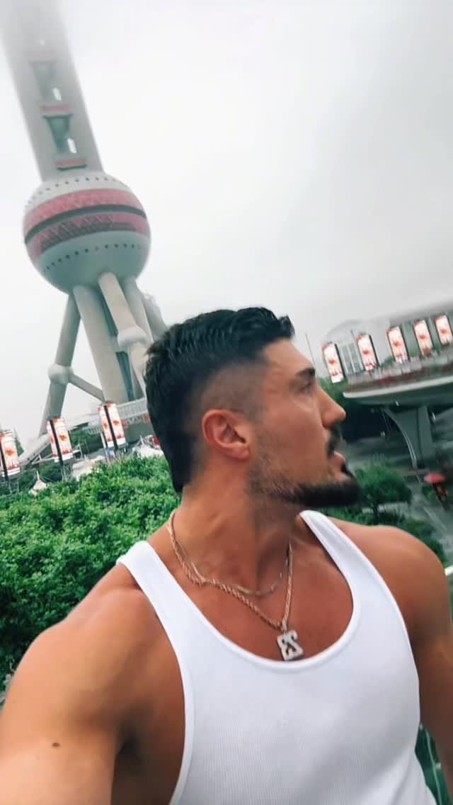 Post 5 by Miguel Guerrero on Instagram (video)