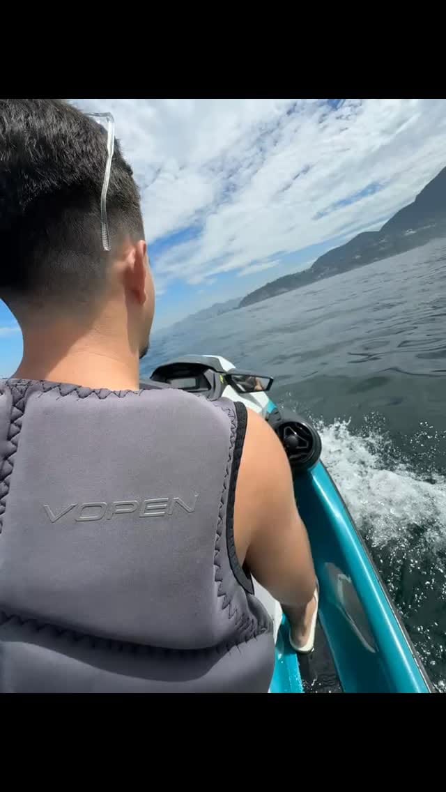 Post 2 by Junior Lopes on Instagram (video)