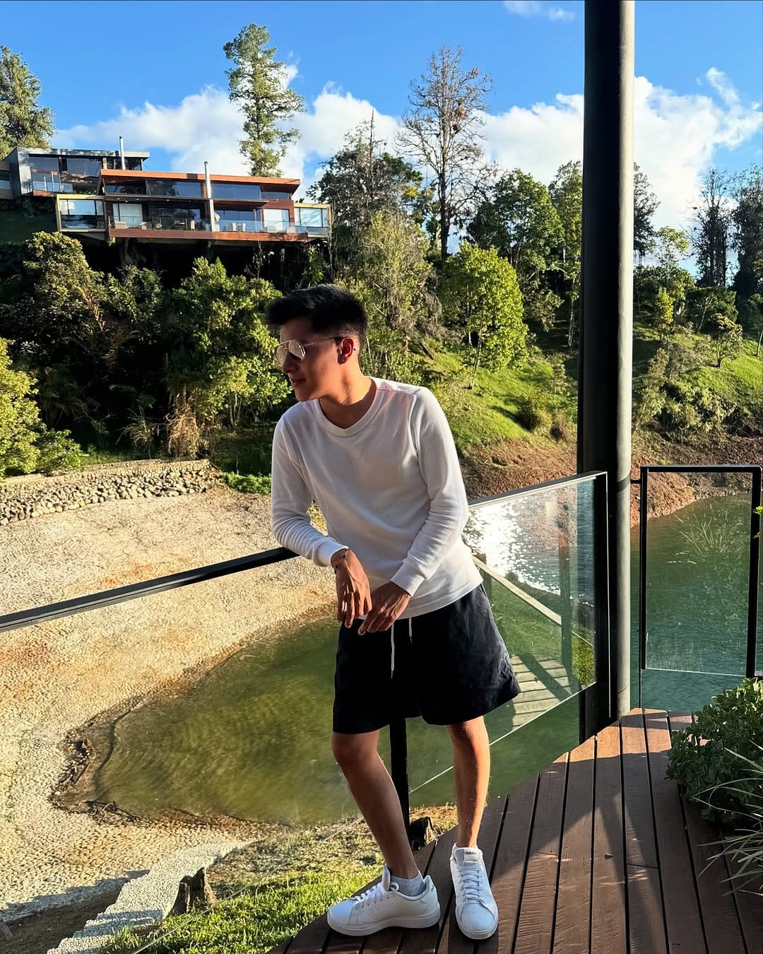 Post 8 by Nando Ramos on Instagram (carousel)