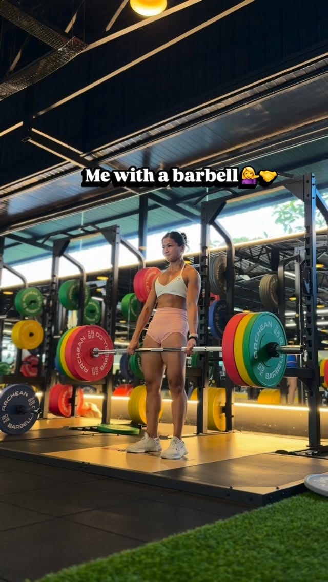 Post 6 by Yasmine Tran on Instagram (video)