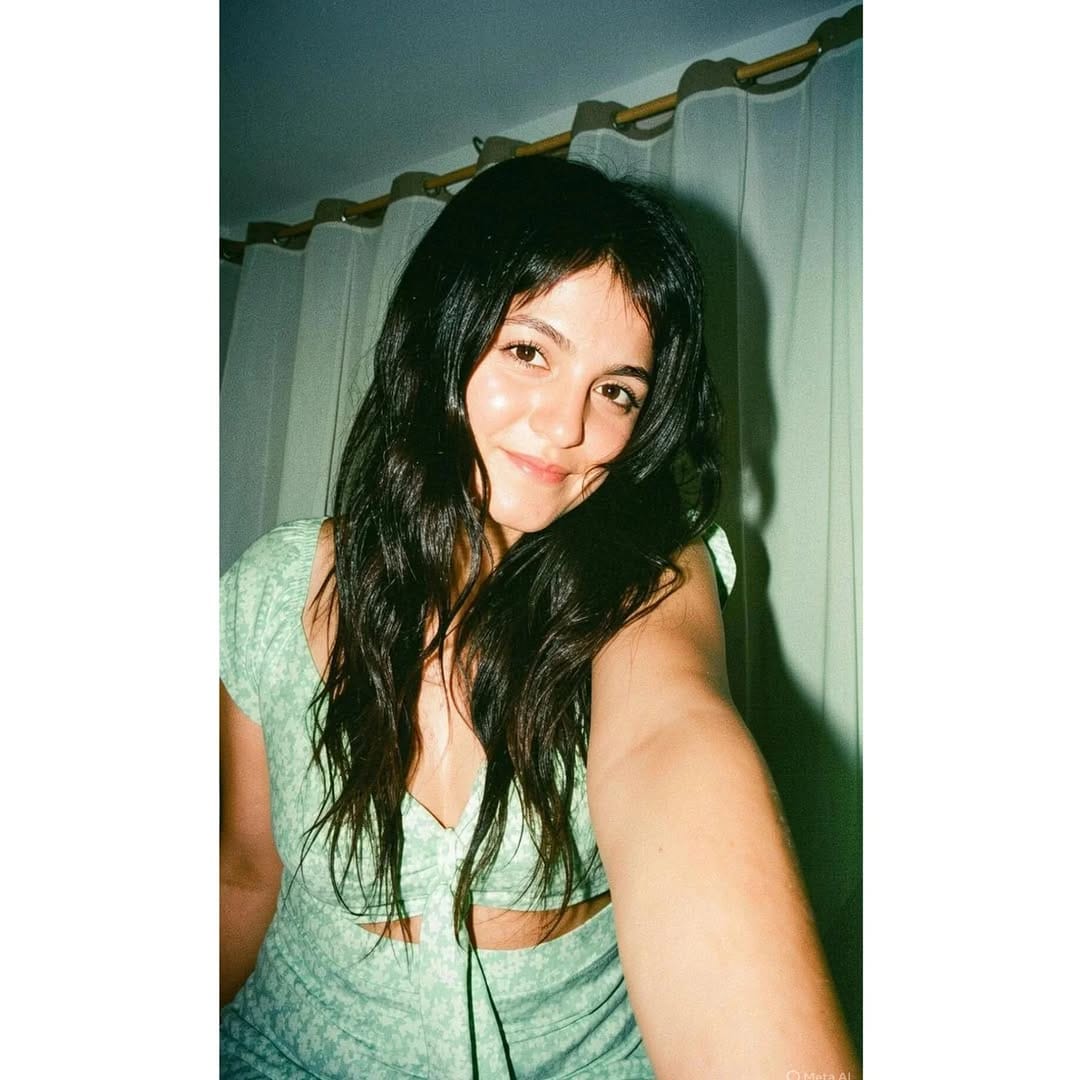Post 1 by Yareli GH on Instagram (image)