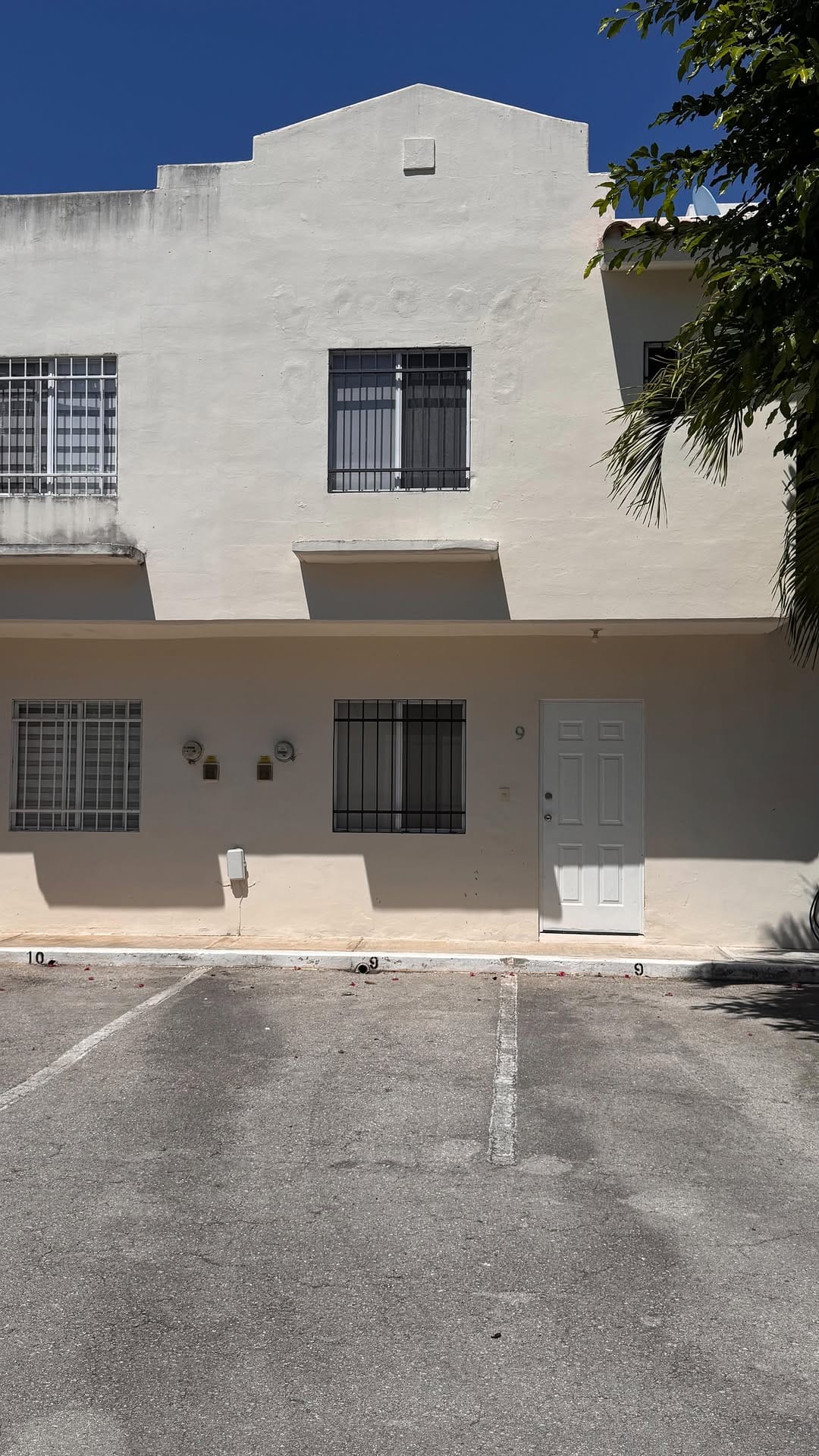 Post 3 by Eloïse | Certified Real Estate Investments Advisor: Riviera Maya on Instagram (video)