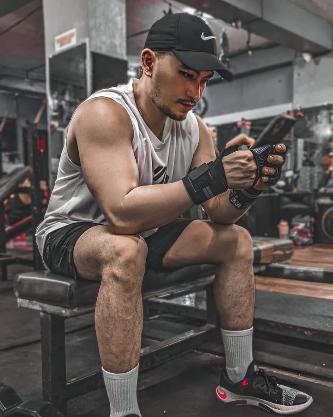 Post 9 by Dano Halili on Instagram (image)
