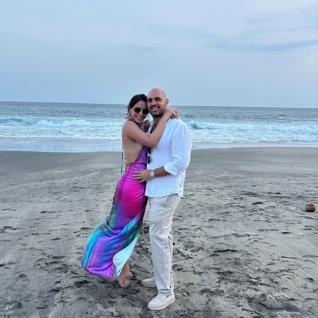 Post 8 by MICHELLE DE REGIL on Instagram (carousel)