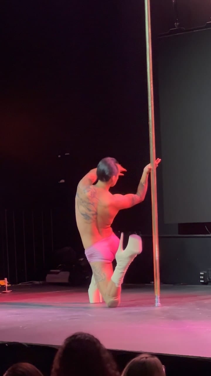 Post 10 by Omar Zago on Instagram (video)