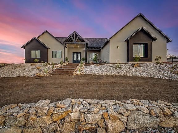 Post 5 by 🏡ARIZONA REALTOR🏘 on Instagram (carousel)