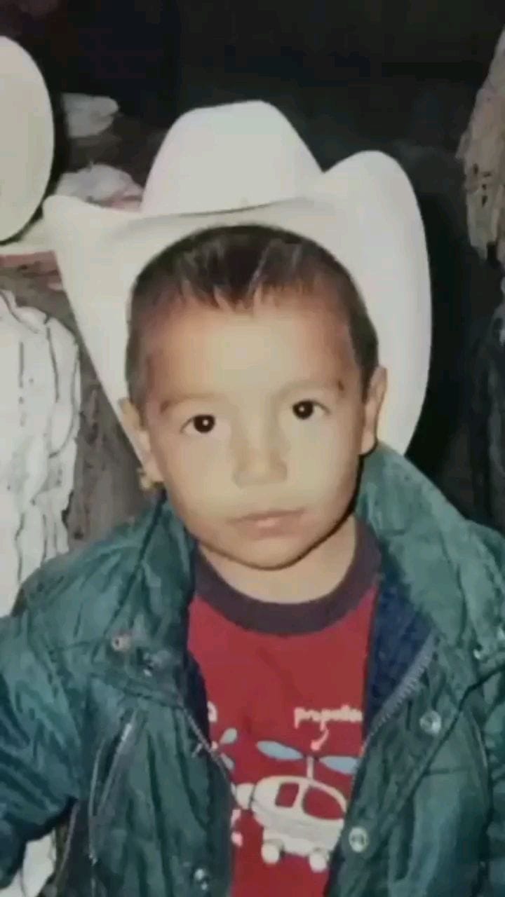 Post 1 by carlos morales 🧸 on Instagram (video)
