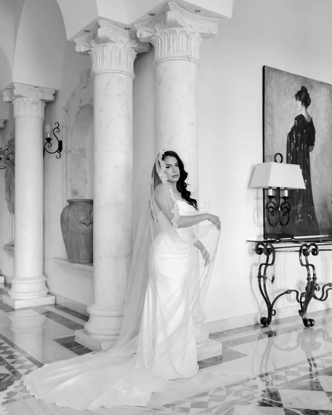 Post 8 by Heber Moran | Tulum Wedding Photographer on Instagram (carousel)