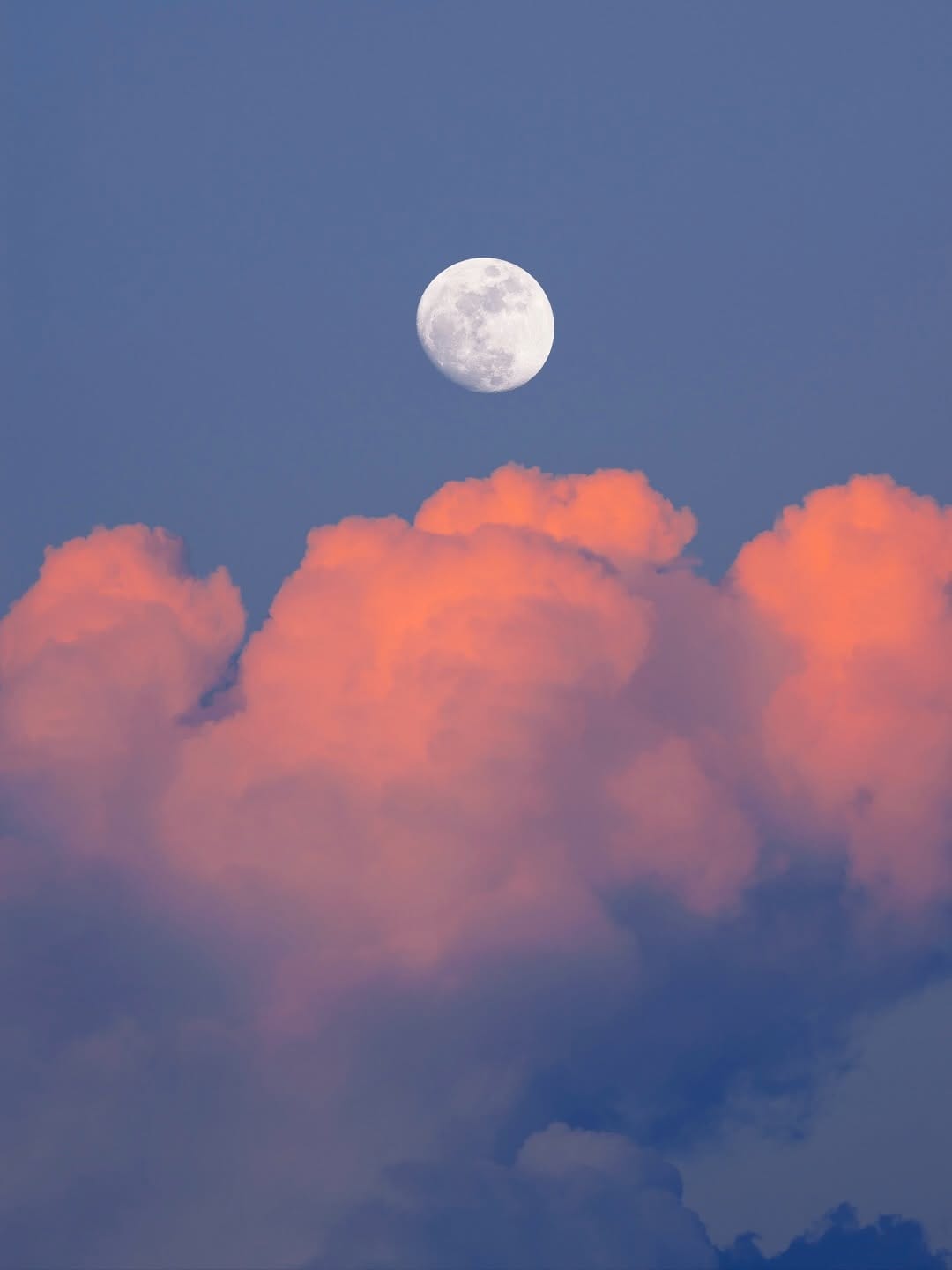 Post 3 by Daniel Borja | Astrophotography on Instagram (carousel)