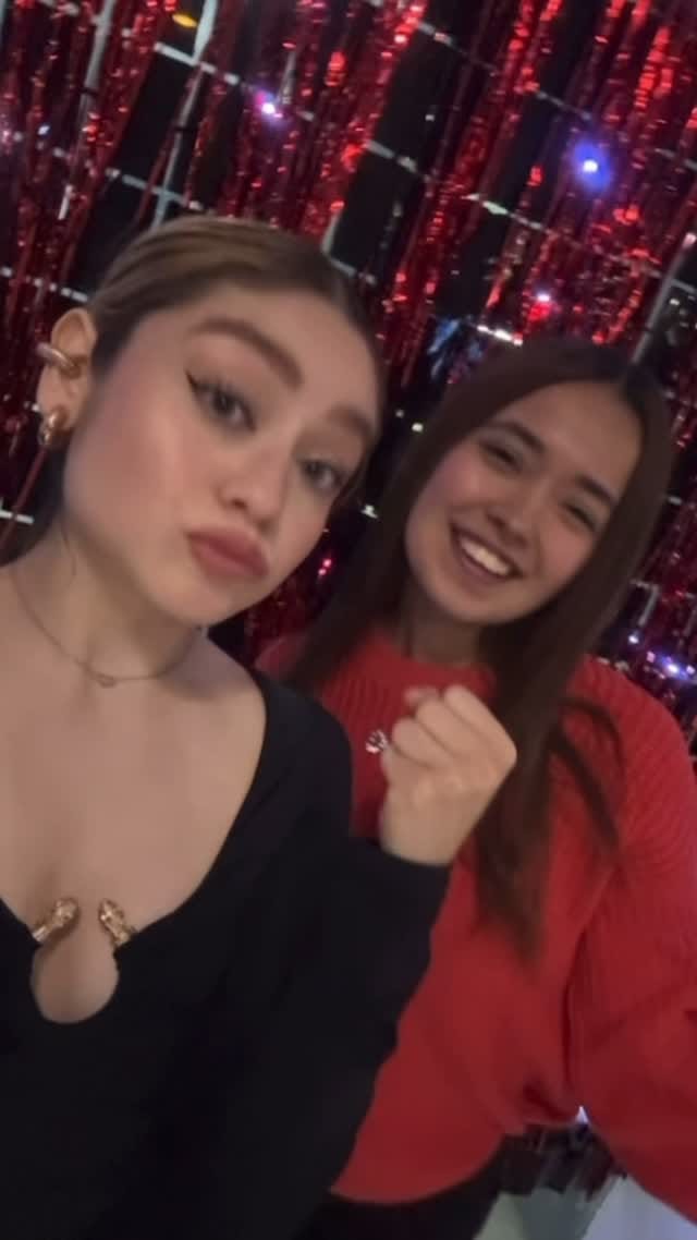 Post 9 by 💜 v a l p i k i 🦄 on Instagram (video)