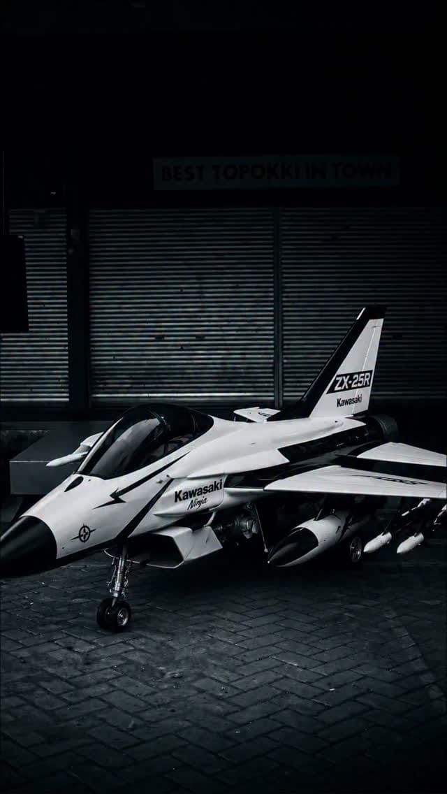 Post 6 by 𝔸𝕕𝕚𝕛𝕦𝕝𝕚 on Instagram (video)