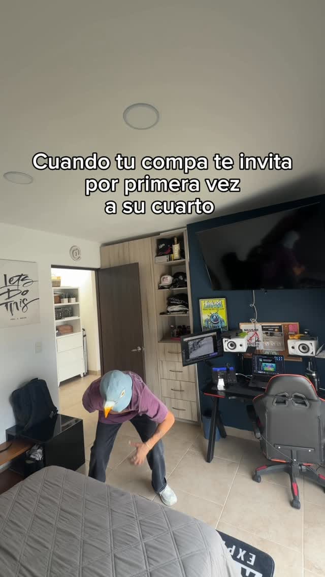 Post 4 by DAVO ÁLVAREZ on Instagram (video)