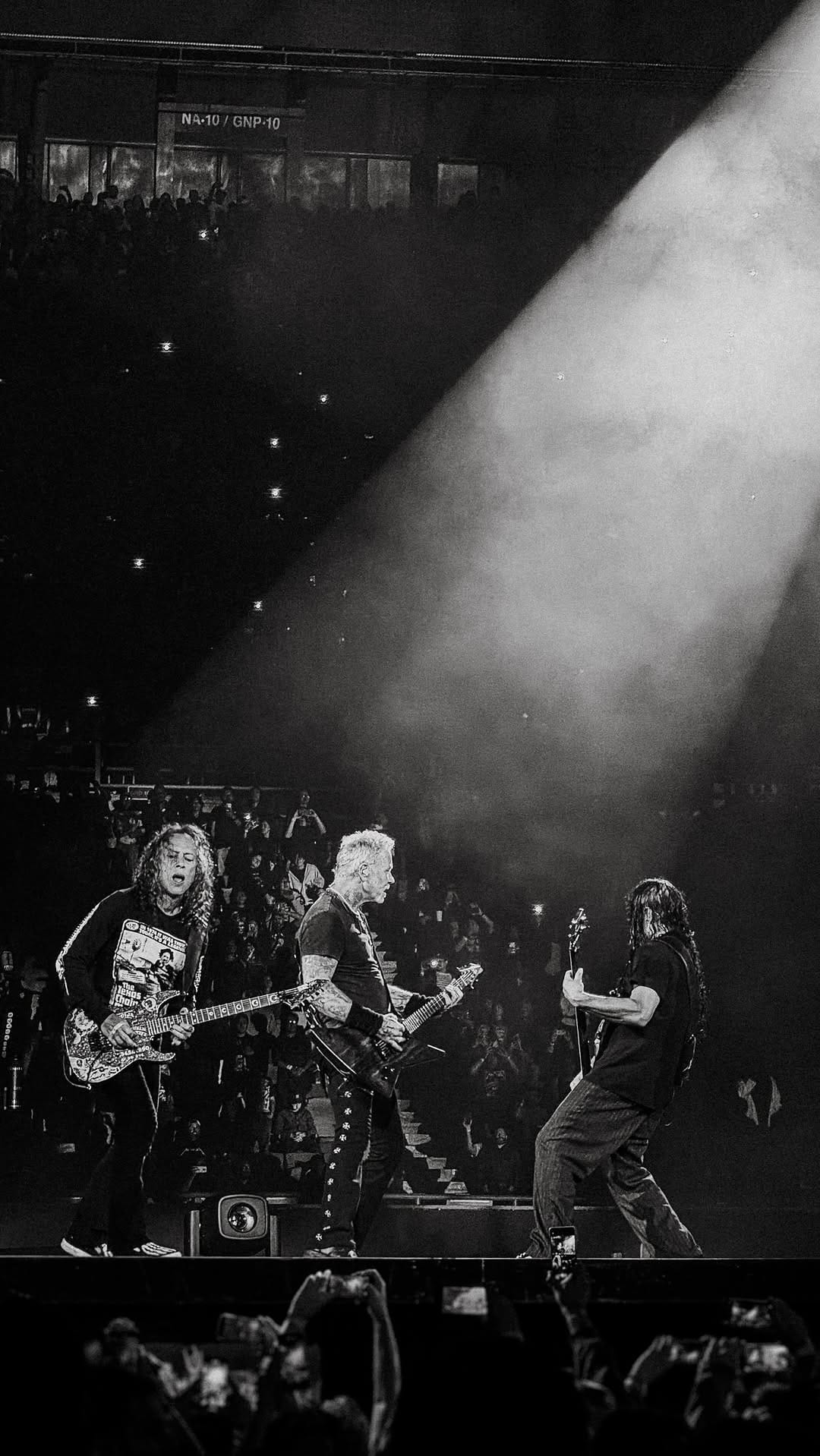 Post 10 by Armando Vite on Instagram (video)