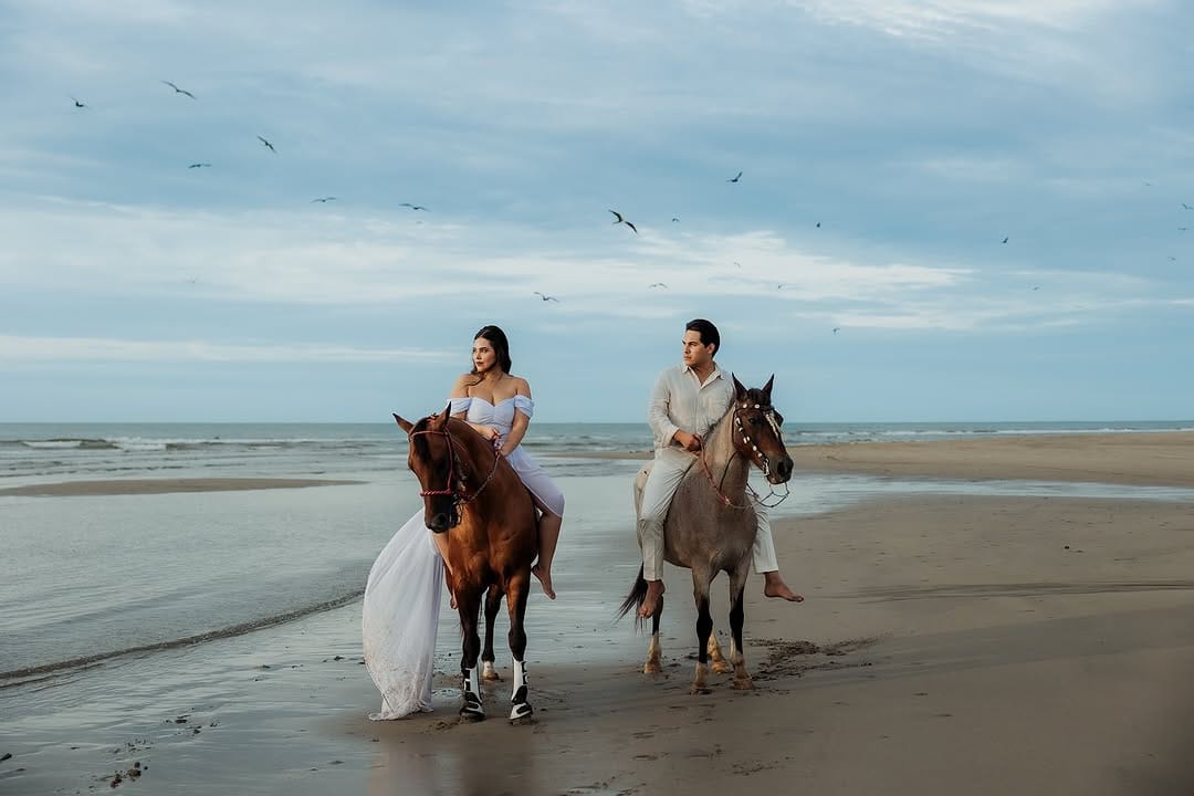Post 6 by Fotografía de Bodas y Vida on Instagram (carousel)