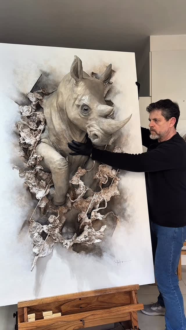 Post 4 by Artista y escultor plastico on Instagram (video)