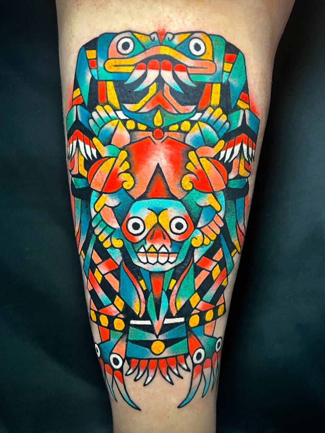 Post 9 by 👽 Manos Muertas 🛸 on Instagram (carousel)