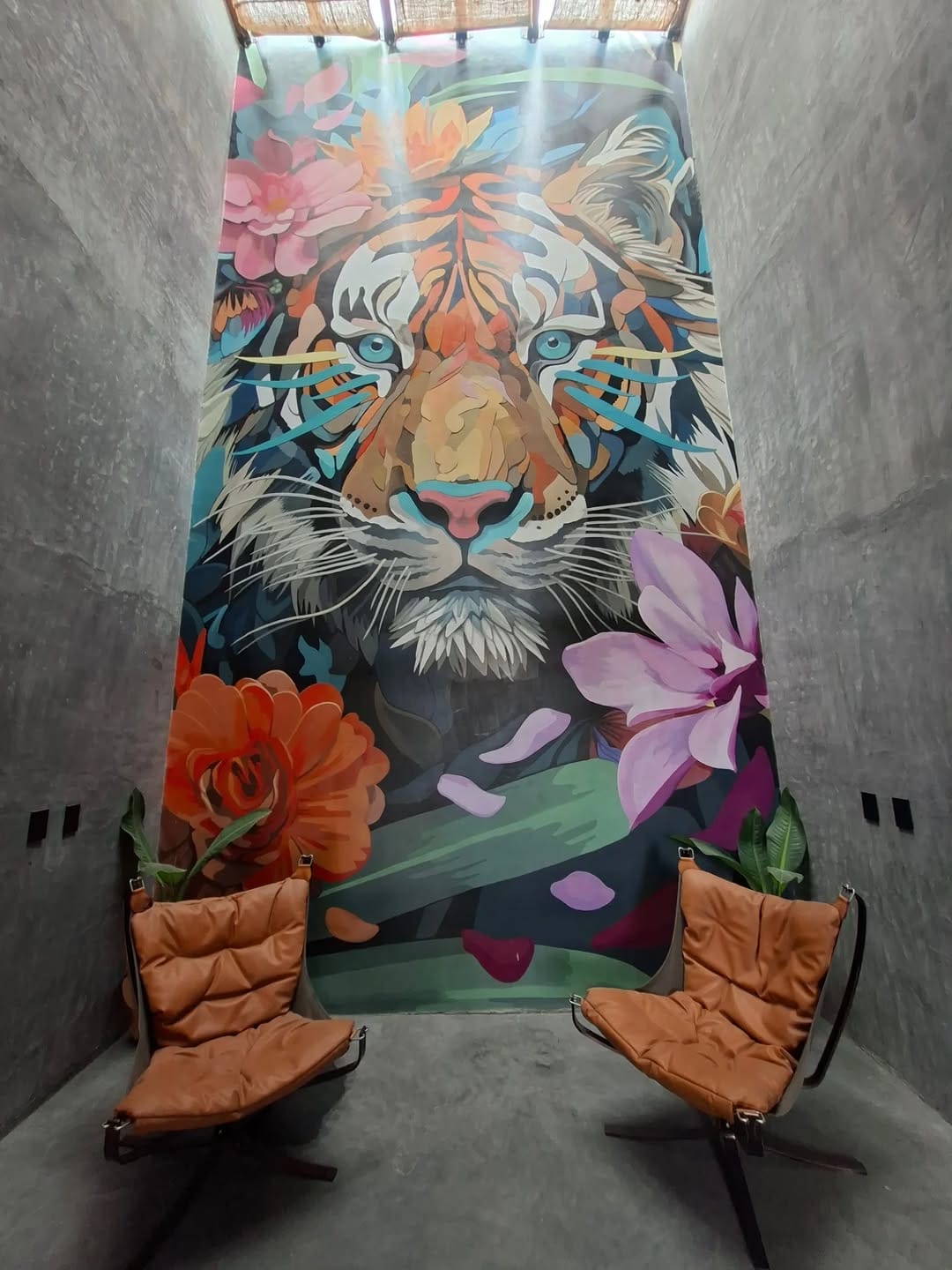 Post 1 by Raúl Aguas / Street Art on Instagram (carousel)
