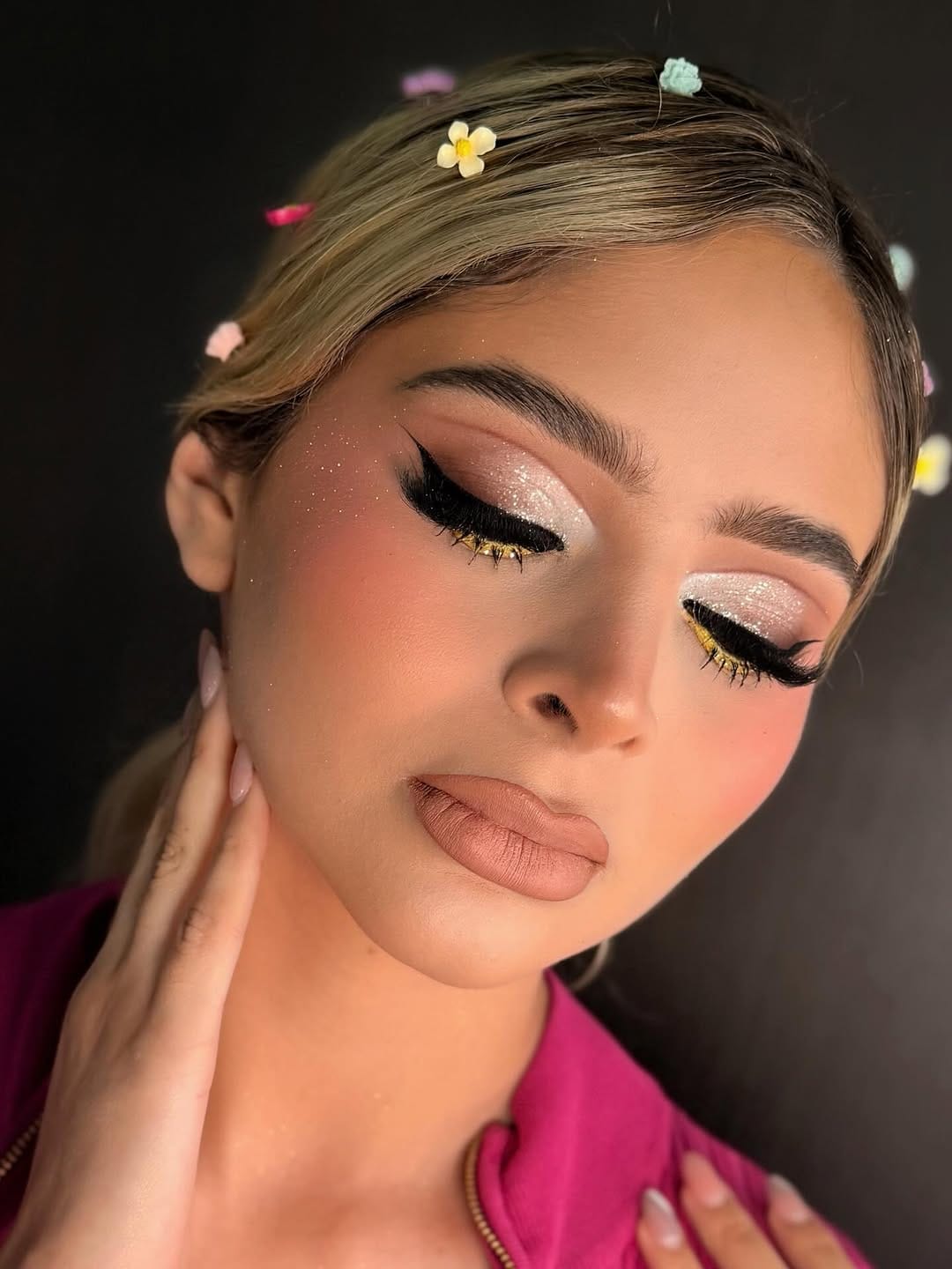 Post 6 by Judith Muñoz Makeup Artist on Instagram (carousel)