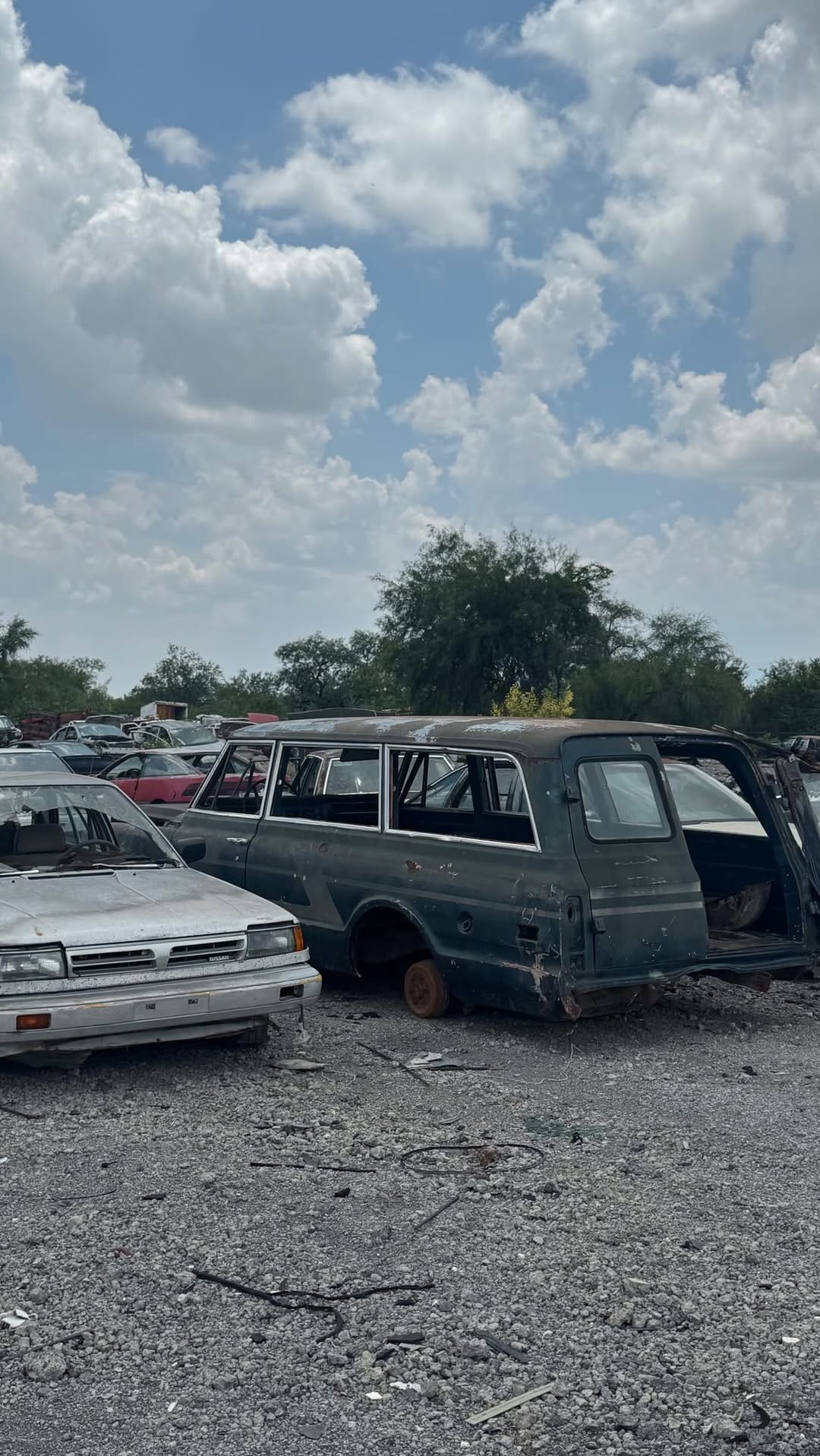 Post 1 by Qike Mtz. on Instagram (video)