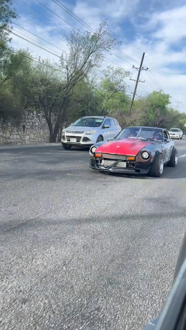 Post 7 by Qike Mtz. on Instagram (video)