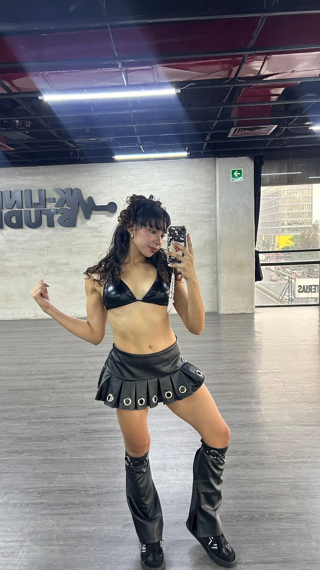 Post 5 by FERNANDA ORDÓÑEZ on Instagram (carousel)