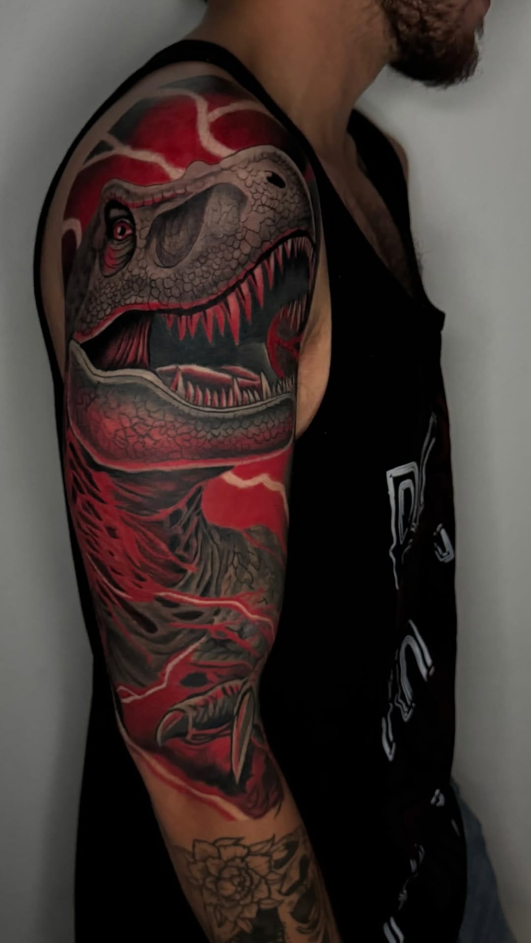 Post 8 by Israel Mendoza Tattoo on Instagram (video)