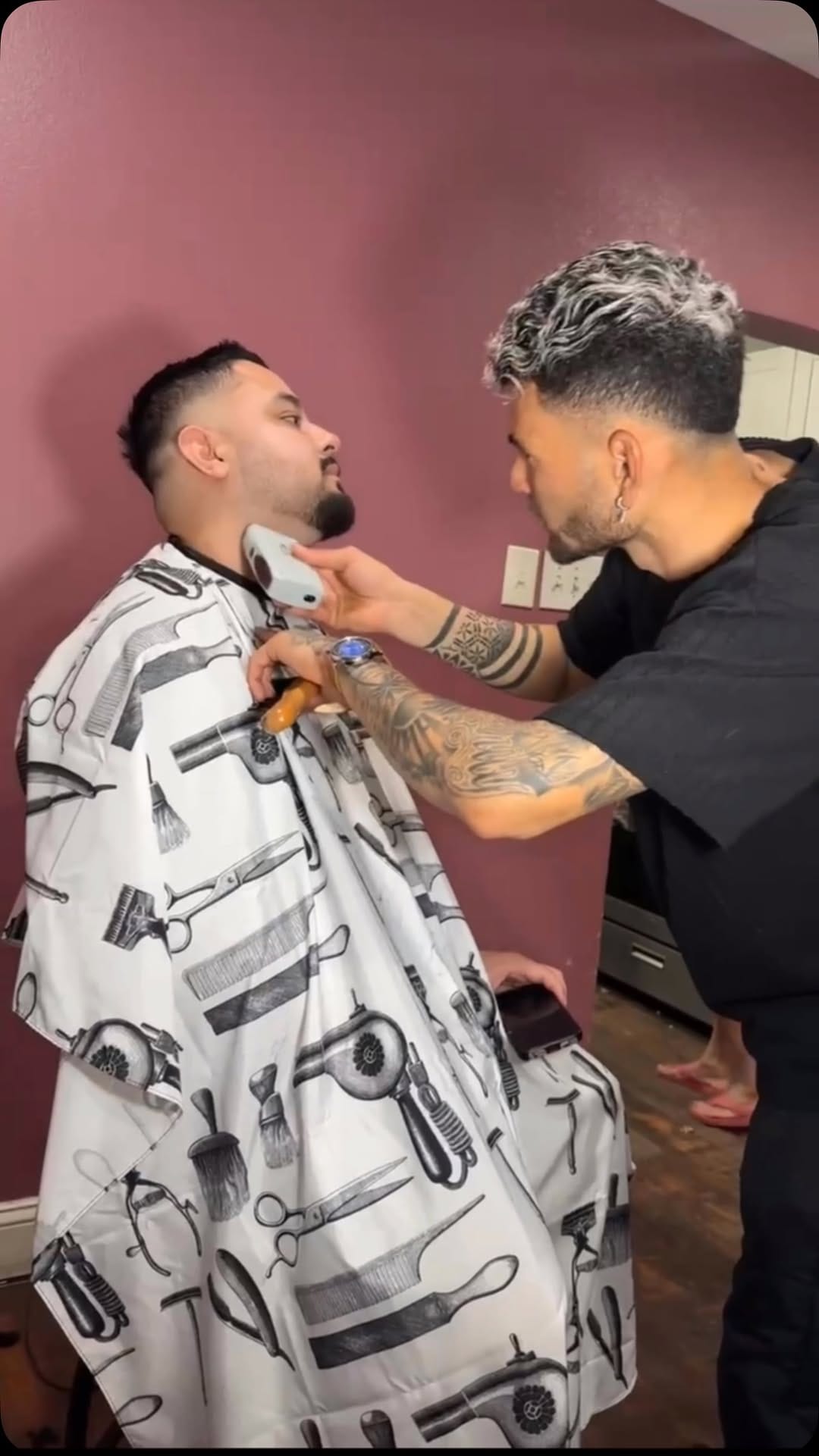 Post 2 by Tony’s Barber on Instagram (video)