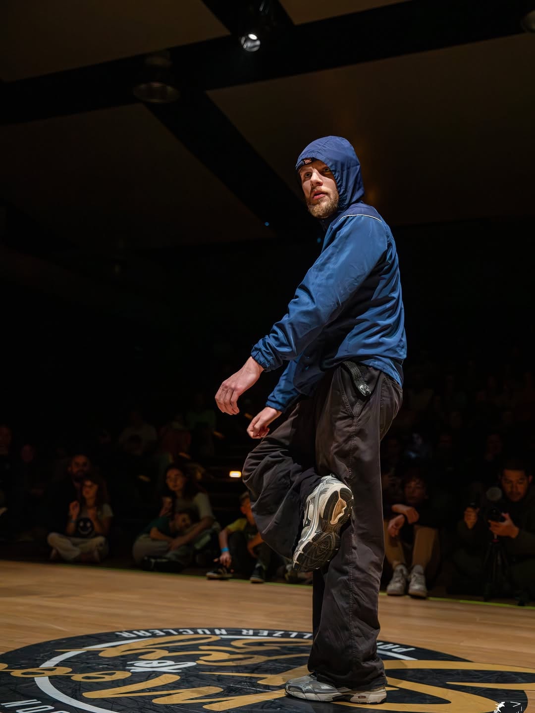 Post 3 by Leon on Instagram (carousel)