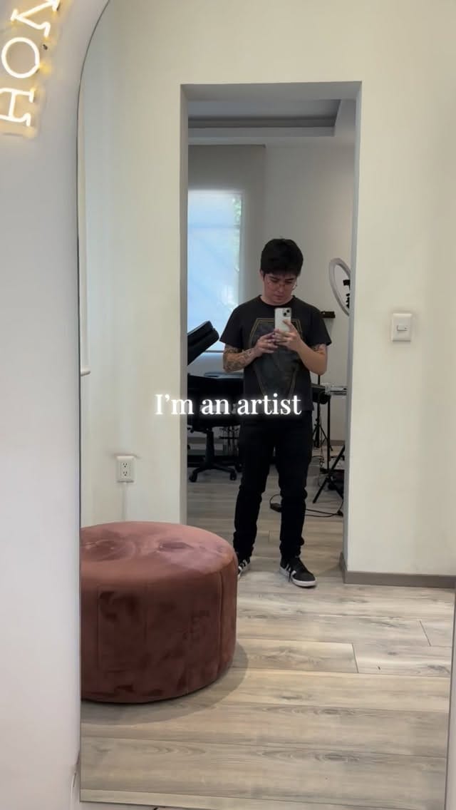 Post 4 by Barista | Tatuador en Ciudad de México on Instagram (video)