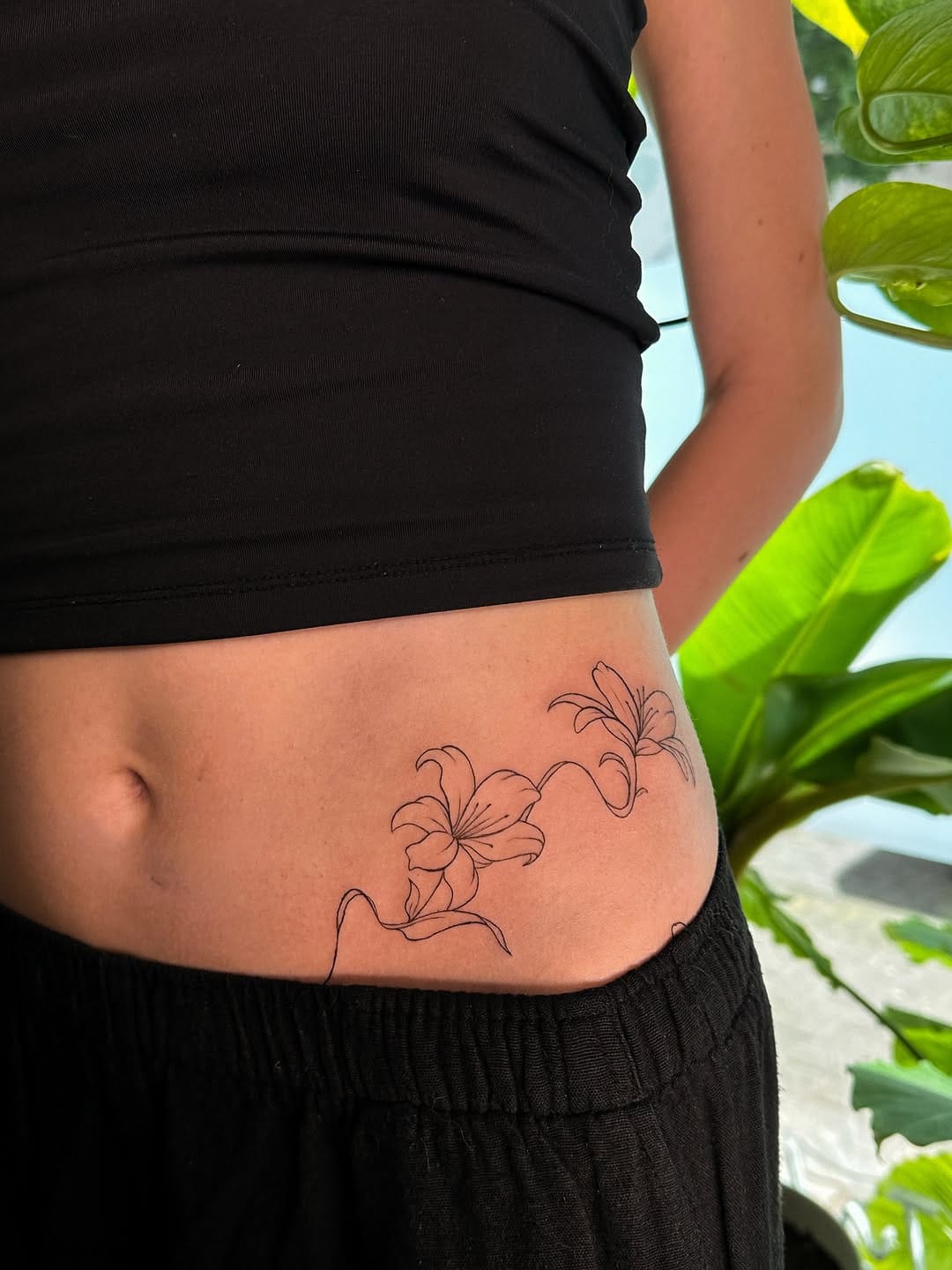 Post 6 by Leonie Busse | Tattoo Artist on Instagram (carousel)